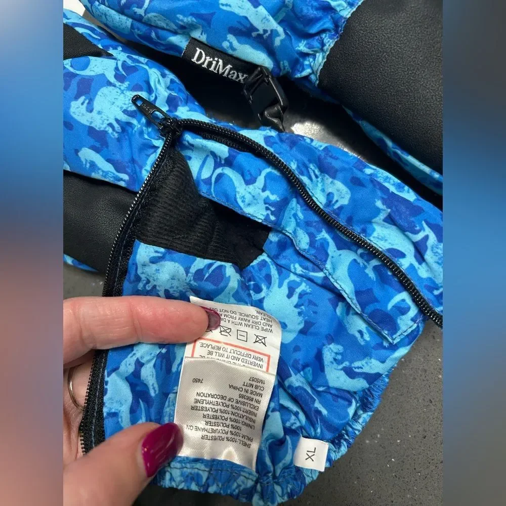 Gordini Toddler's Easy On Mittens in a blue dinosaur camouflage print